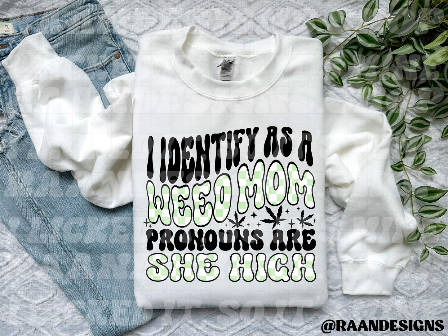 Weed Mom-She High